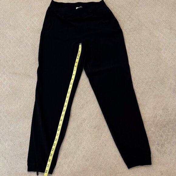 Lululemon Adapted State High-Rise Jogger- Size 6 black - Picture 1 of 4